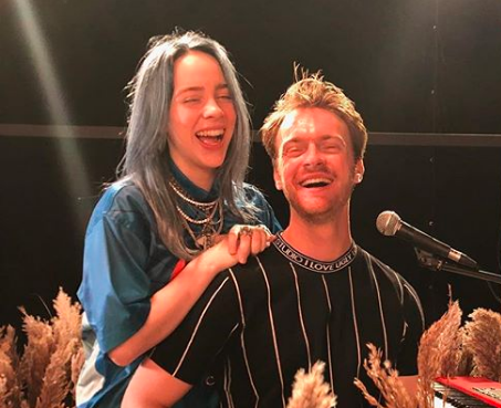 Sobre os irmãos de Billie Eilish: