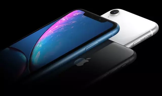 iPhone XR