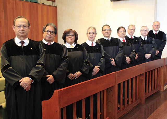 Se crean dos Salas más.