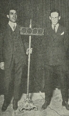 LAS PRIMERAS ESTACIONES.