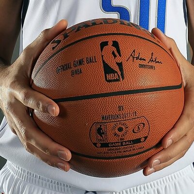 Timeline: "historia y evolución del basquetbol"