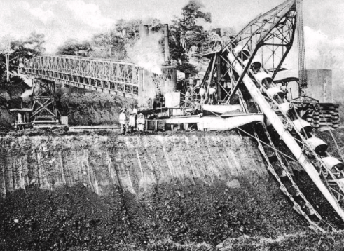 United States get rights to Build Canal