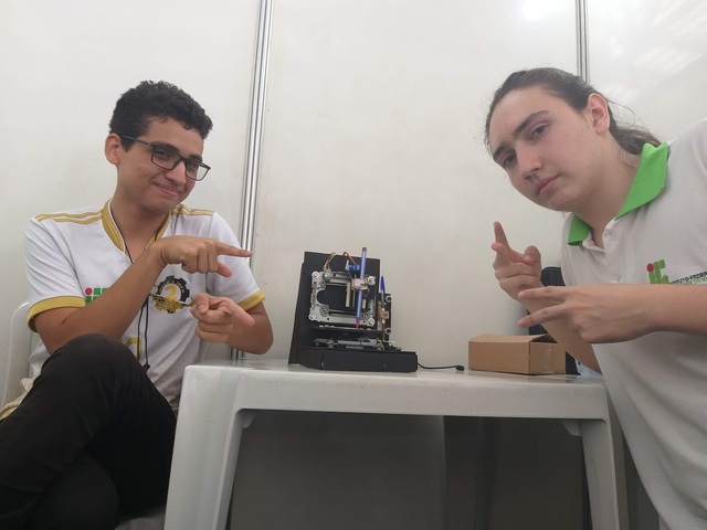 Mini CNC (Semana de la Ciencia y la Tecnología)