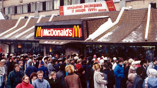 McDonalds åpner i Moskva