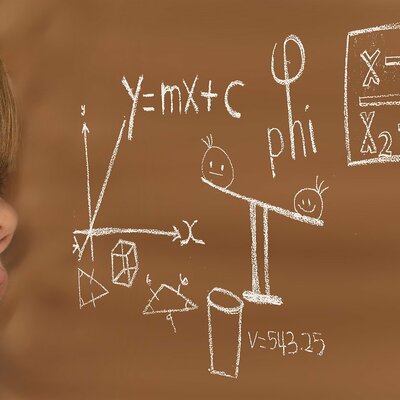 Timeline: Linea de tiempo de las funciones matemáticas