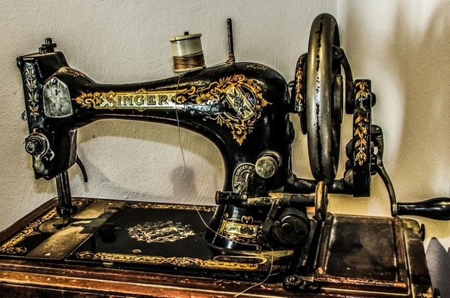 MÁQUINA DE COSER