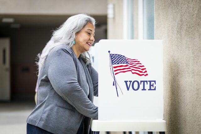 The Nineteenth Amendment to the United States Constitution (W)