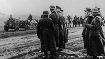 5.- Germany turns against Stalin