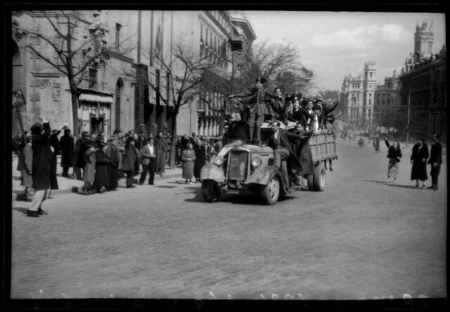 ENTRADA DE L'EXÈRCIT FRANQUISTA A MADRID