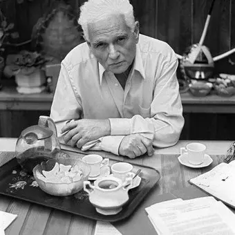 Jacques Derrida