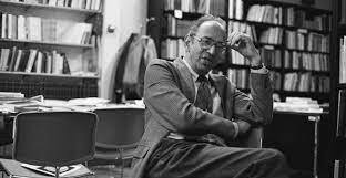 Año en que nació Thomas Khun