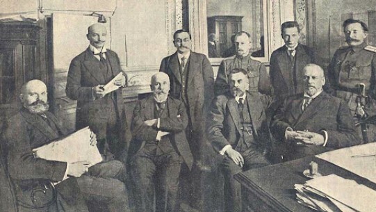 Provisional Government formed
