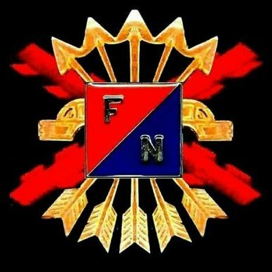 Creació  d'una figura d’enllaç sindical que només el podien escollir membres de la FET o de les JONS.