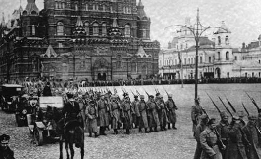 return of lenin from exile