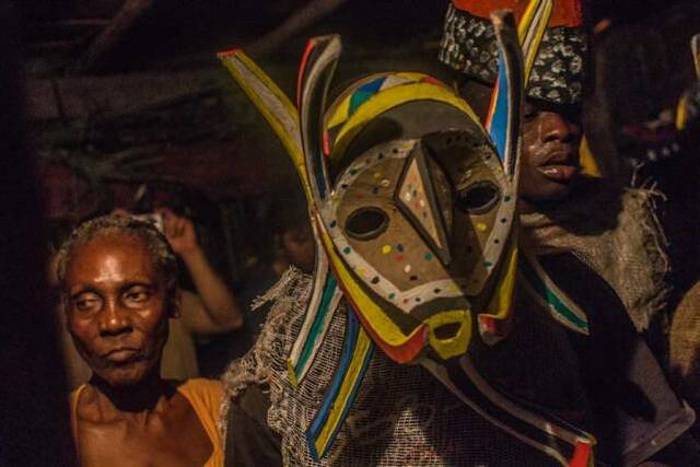 R. Reinicio de la danza de los matachines