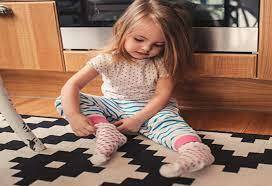 Jen Picks Her Clothes