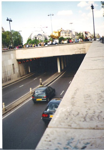 Diana, Princess of Wales Dies