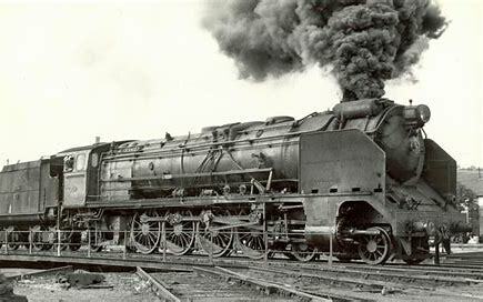 1ra locomotora a vapor