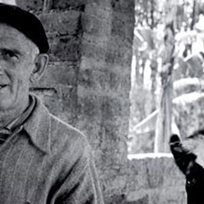 Timeline: Vida y Obra de Fernando González Ochoa