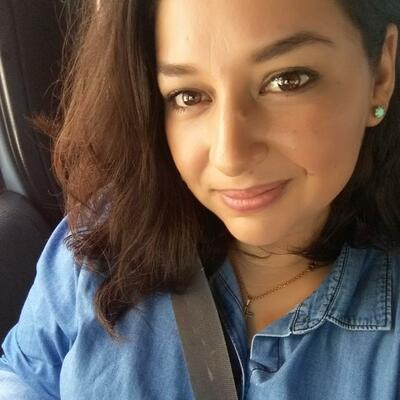 Timeline: Liz como estudiante