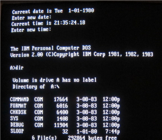 MS-DOS 2.0  (MicroSoft Disk Operating System)
