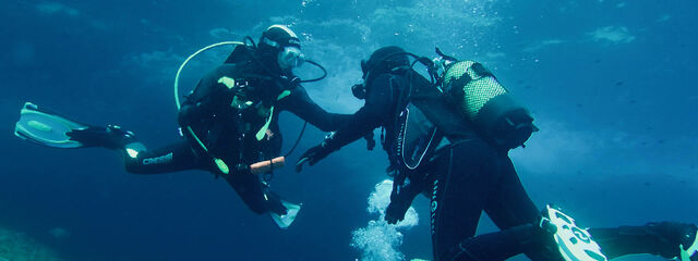 PERFECCIONAMIENTO DEL EQUIPO DE BUCEO