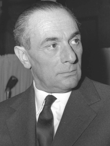 Enrico Mattei nominato governatore del Golfo