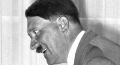Hitler se suicida
