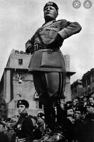 caída del régimen de Mussolini