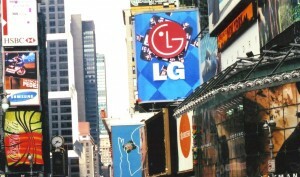 Actividad Publicitaria según Checa Godoy (2007)