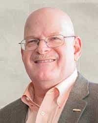 Se populariza el termino "Business Intelligence"