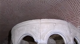 Timeline: Το 413 μ.χ. ο έπαρχος Ιλλαρικού Λεόντιος σε ένδειξη ευγνωμοσύνης για την θεραπεία του από ανίατη ασθένεια, ανήγειρε πεντάκλιτη Βασιλικη.