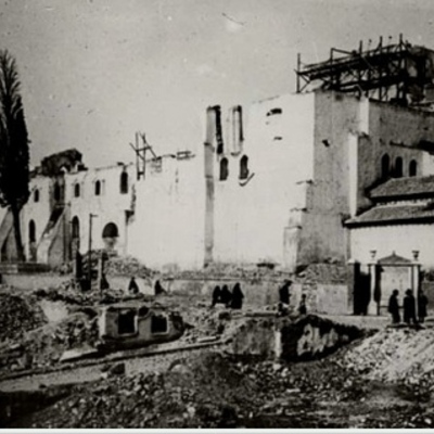 Timeline: Το 1493 μ.χ. ο Ναός μετατρέπεται σε μουσουλμανικό τέμενος με το όνομα Κασημιά Τζαμί και παρέμεινε στην κατάσταση αυτή μέχρι την απελευθέρωση της πόλης.