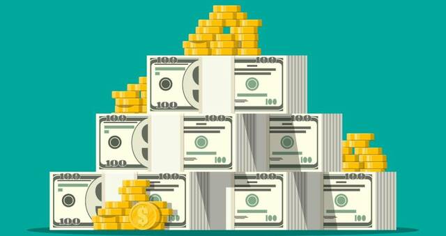 Estos esfuerzos del gobierno por impulsar la actividad económica durante la fase recesiva, que provocó una caída de los ingresos tributarios, se tuvo que financiar con deuda pública, y provocó que el déficit fiscal aumentara en más de 1 punto porcentual.