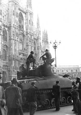 Le truppe italiane entrano in Croazia