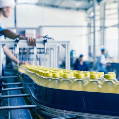 Timeline: LAS INDUSTRIAS EN EL PERÚ