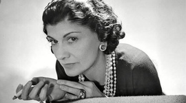 Timeline: BIOGRAPHIE DE COCO CHANEL