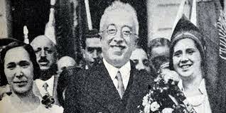 Destitución de Alcalá Zamora sustituido por Azaña