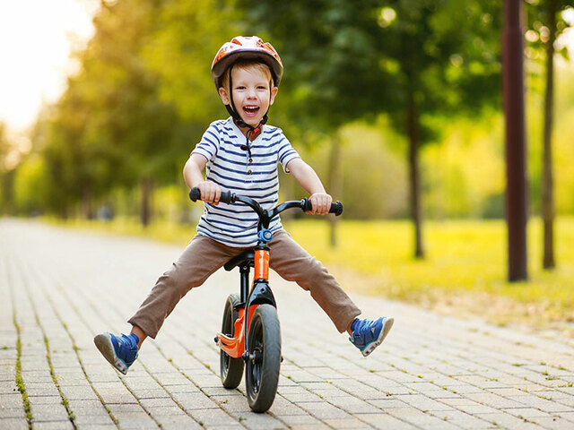 Aprendre a anar amb bicicleta
