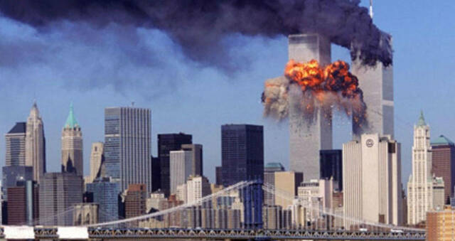 Atentado hacia las Torres Gemelas(World Trade Center)