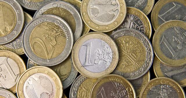L'euro comença a circular