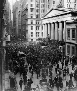 Fuerte caída de la bolsa de Nueva York que fue la más devastadora caída del mercado de valores en la historia de la Bolsa en Estados Unidos