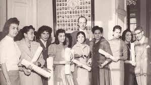 Ciudadanía a las mujeres