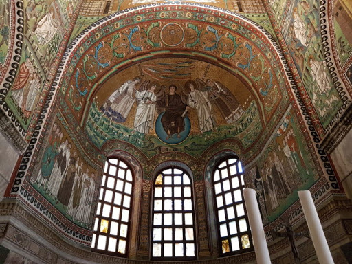 Ravena torna-se capital do Ocidente