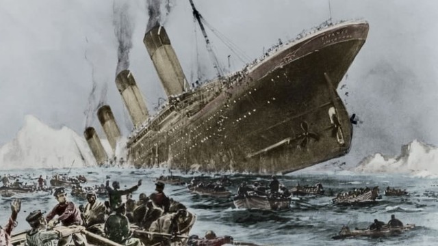 The Titanic Sinks