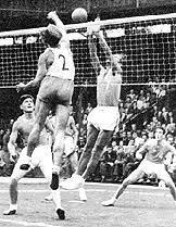 Primer país extranjero en adoptar el voleibol