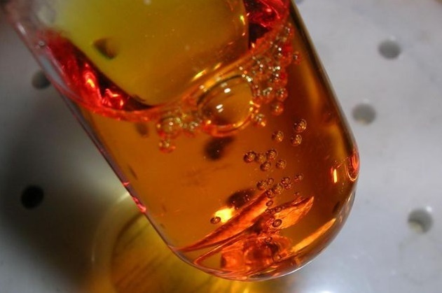 Descubrimiento de los ácidos minerales fuertes