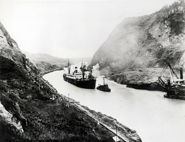 The US Acquires the Panama Canal