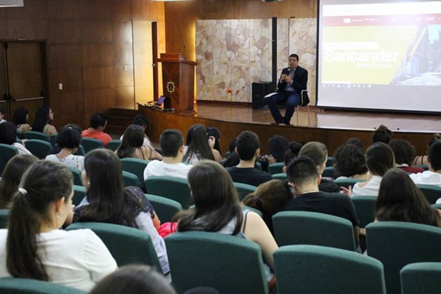 Cómo hacer periodismo - Diario La Patria Manizales