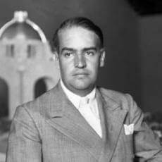 Carlos Obregón Santacilia